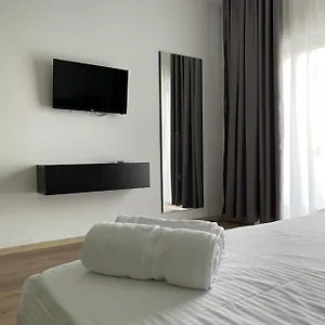 Hotel Ladi, Tirana