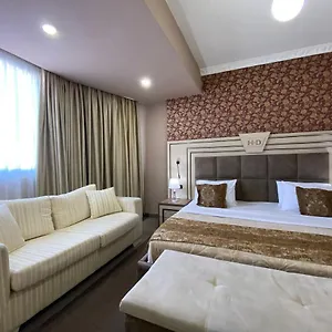 4* Ξενοδοχείο Deluxe