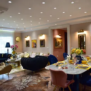 Apartment Luxury, Tirana
