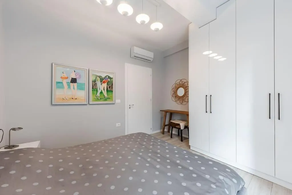 The Funky Apartment Tirana 0*,  Albania
